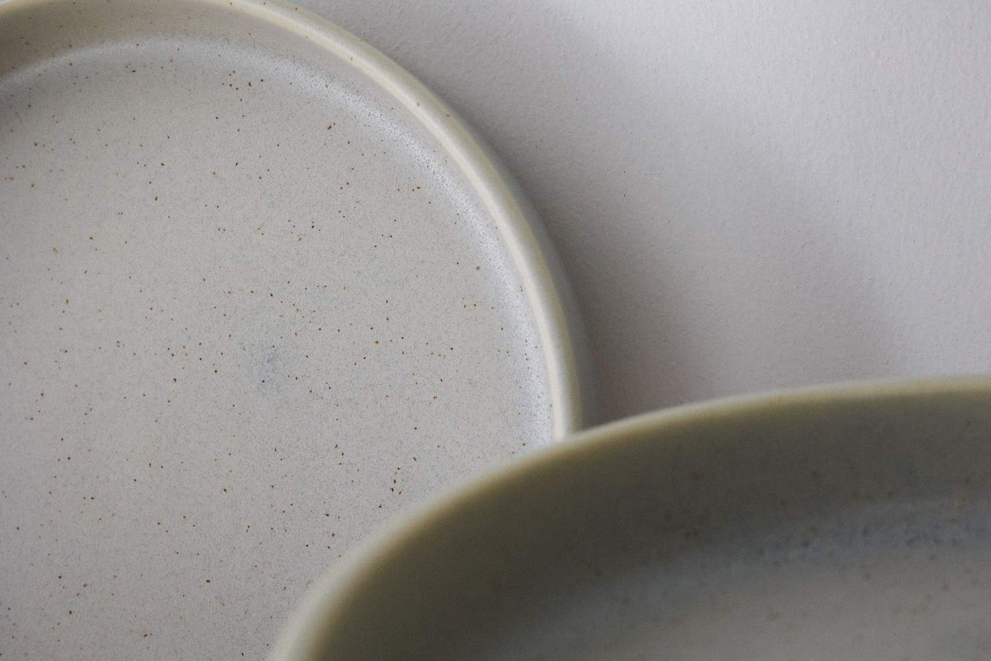 Studio Scandi 21cm Deep Plate - Oyster Glaze
