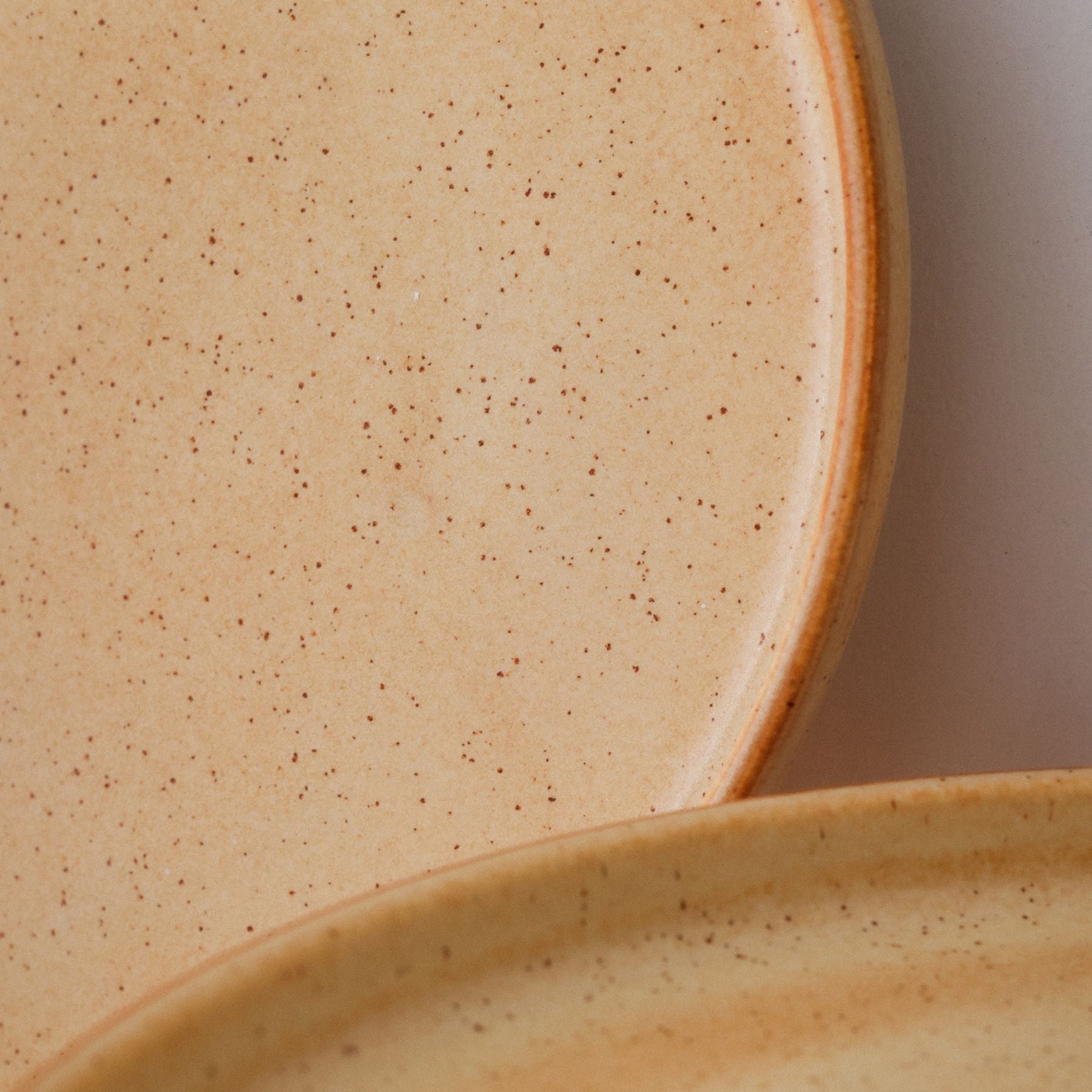Studio Scandi 27cm Plate - Cinnamon Glaze