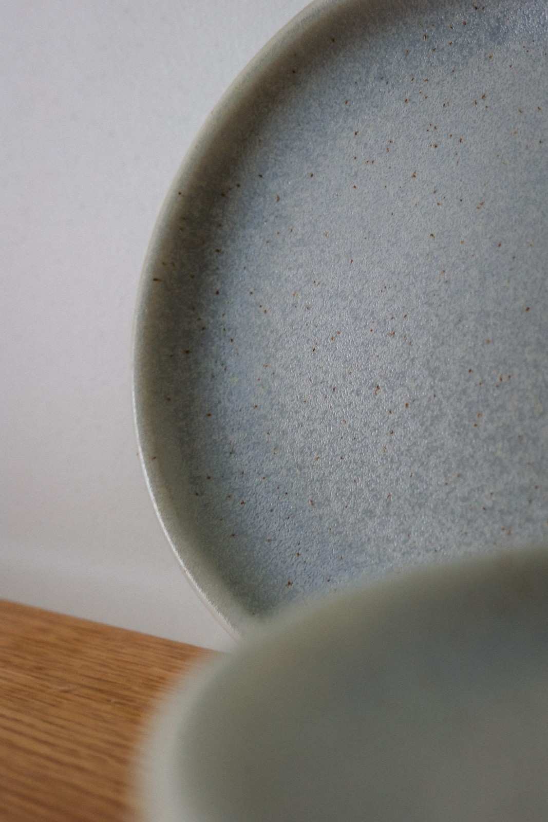 Studio Coupe 15cm Plate - Oyster Glaze