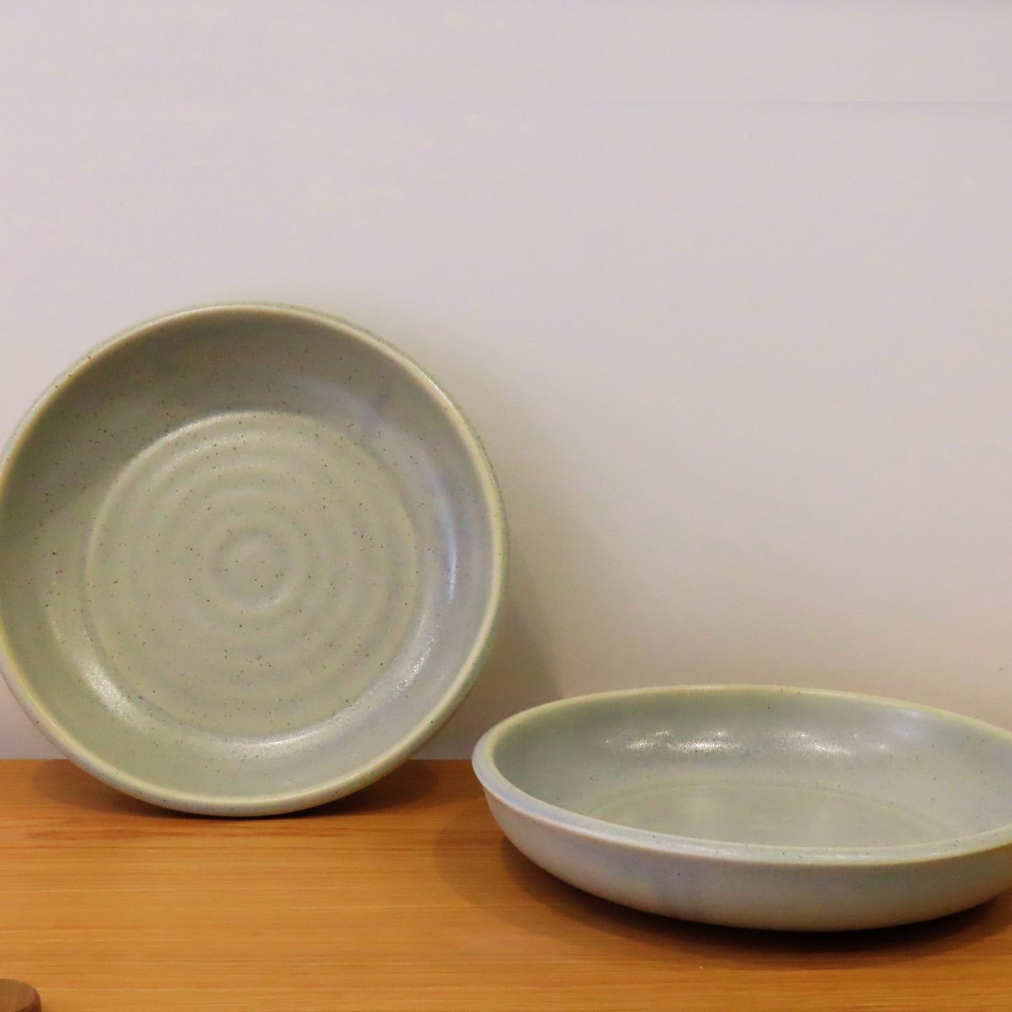 Studio Coupe 24cm Bowl - Oyster Glaze