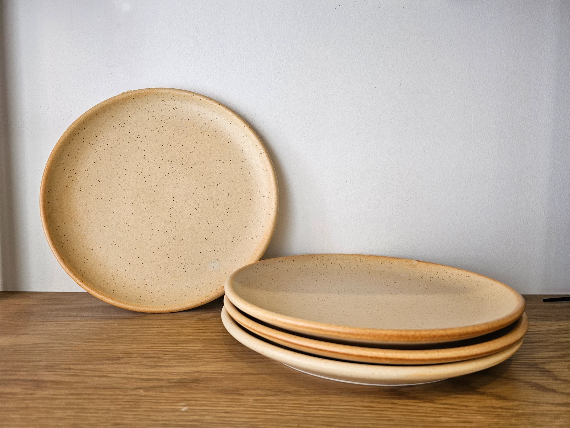 Studio Coupe 25cm Plate -Cinnamon Glaze
