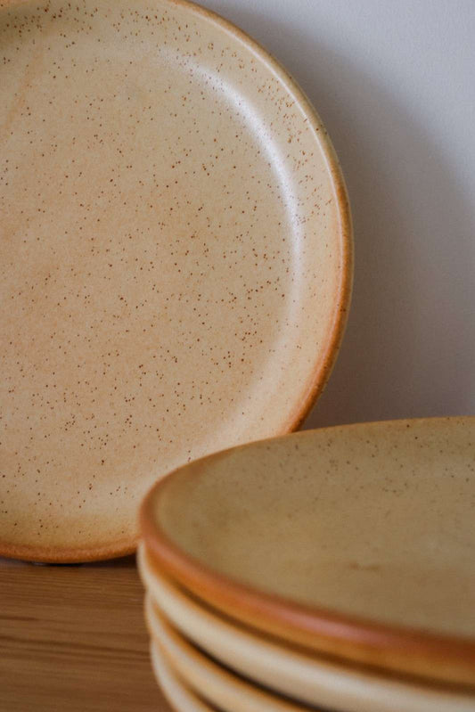 Studio Coupe 27cm Plate - Cinnamon Glaze