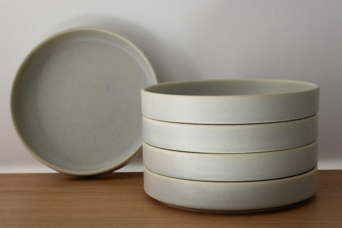 Studio Scandi 21cm Deep Plate - Oyster Glaze